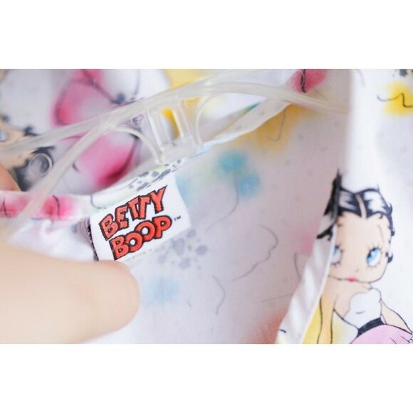 Betty Boop " Pure Sass" Cartoon Colourful Scrub Top w Pockets cotton XS - Picture 6 of 8